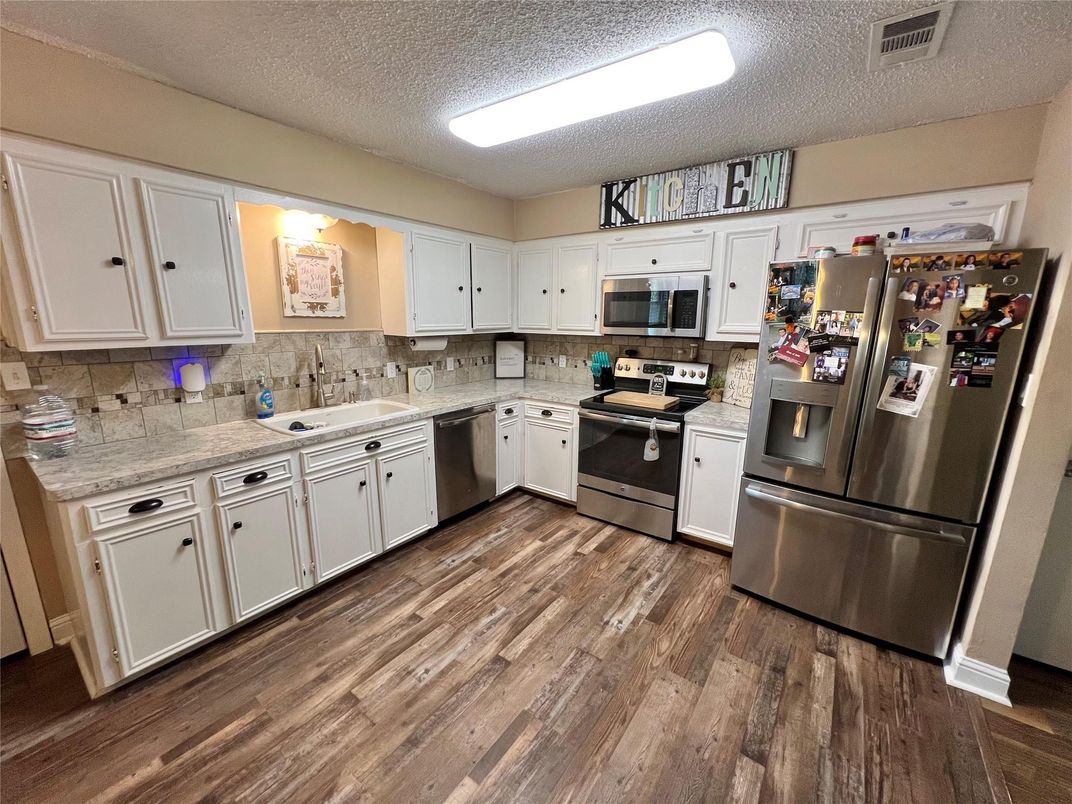 Interior, Kitchen, Stainless Steel Appliances, Wood Texture Flooring