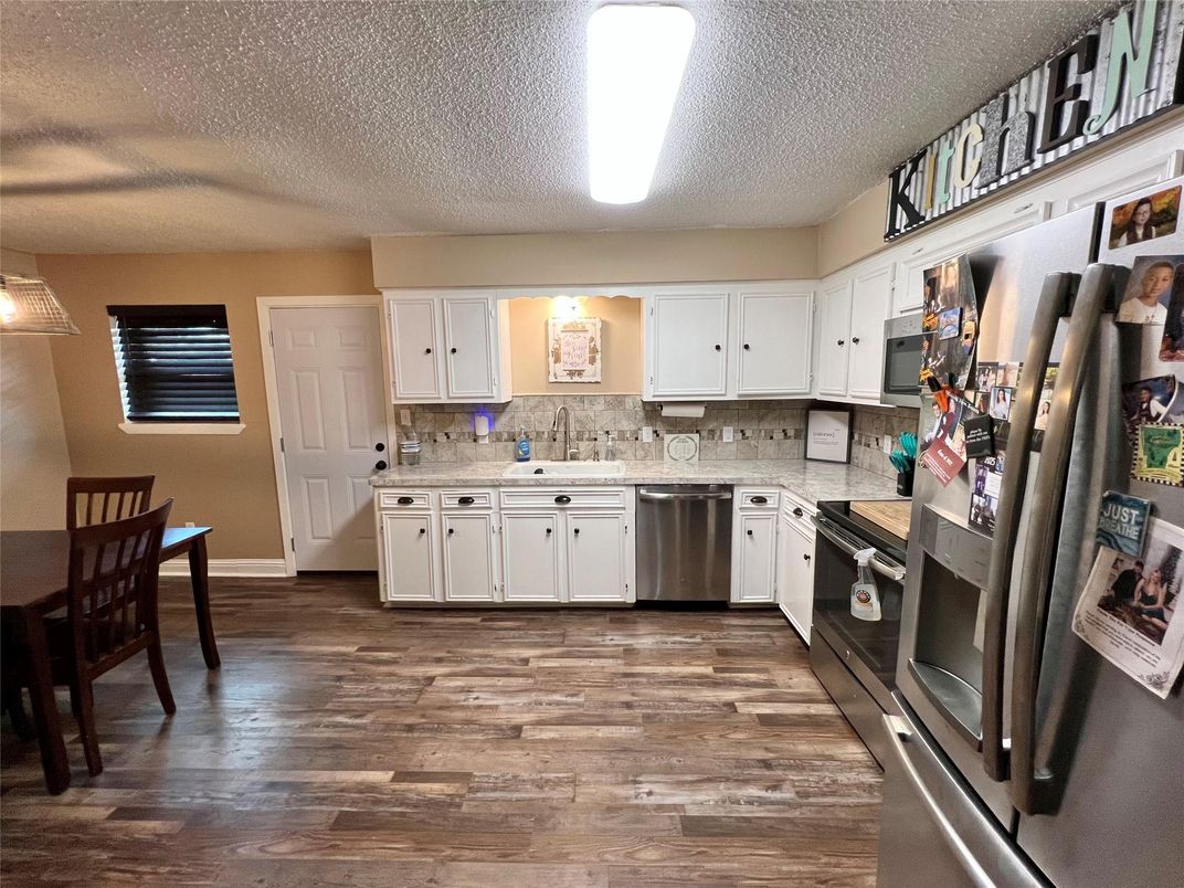 Interior, Kitchen, Stainless Steel Appliances, Wood Texture Flooring