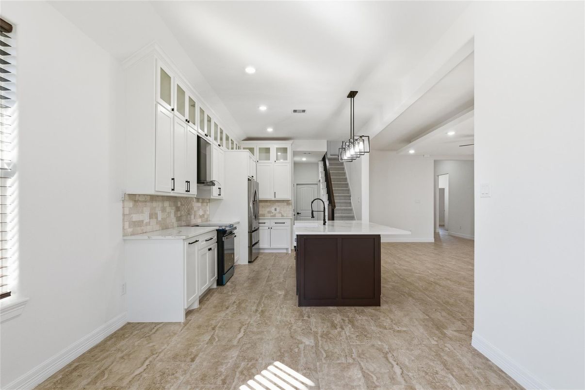 Interior, Kitchen, Pendant Lights, Recessed Lighting