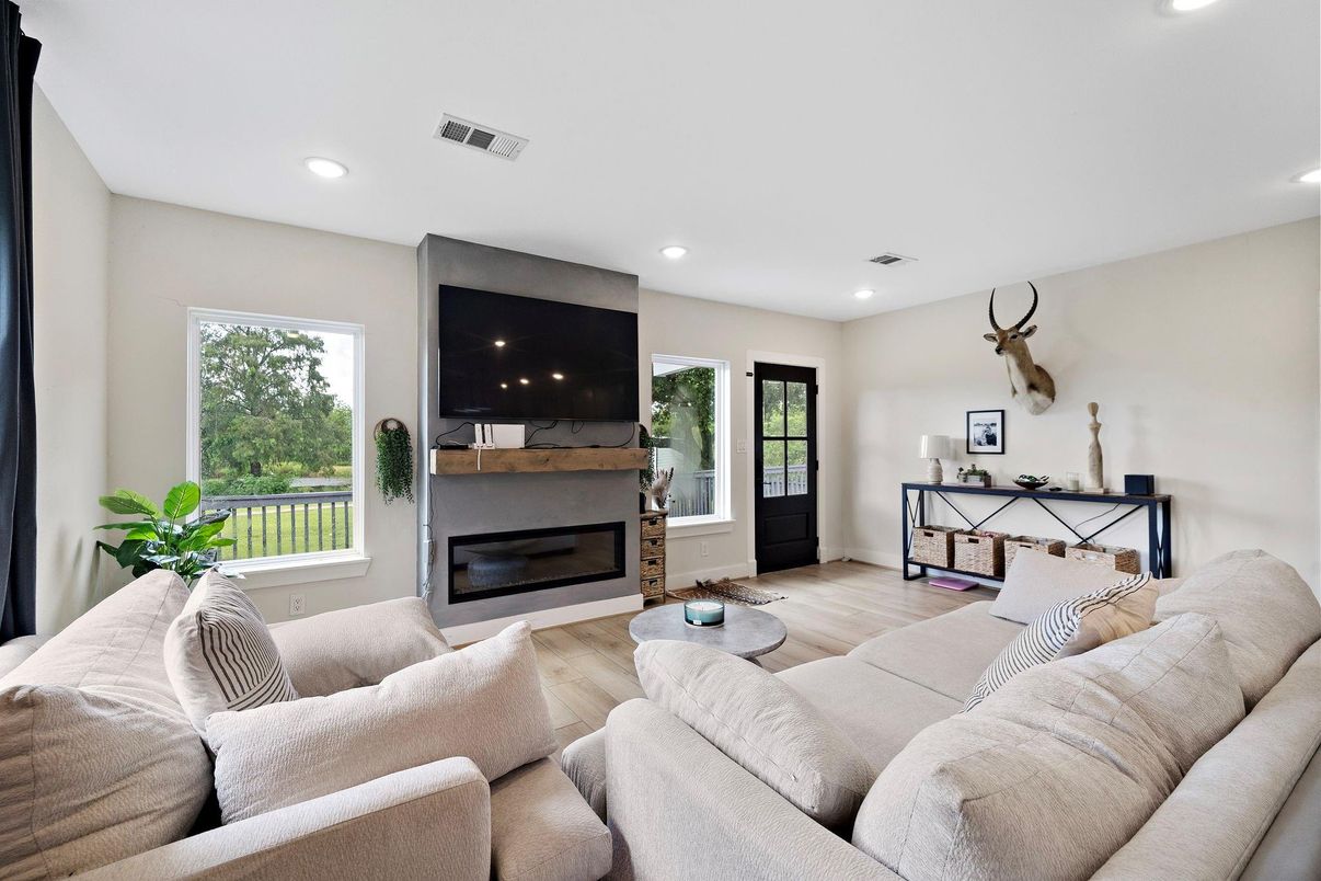 Fireplace, Interior, Living room, Recessed Lighting, Wood Texture Flooring