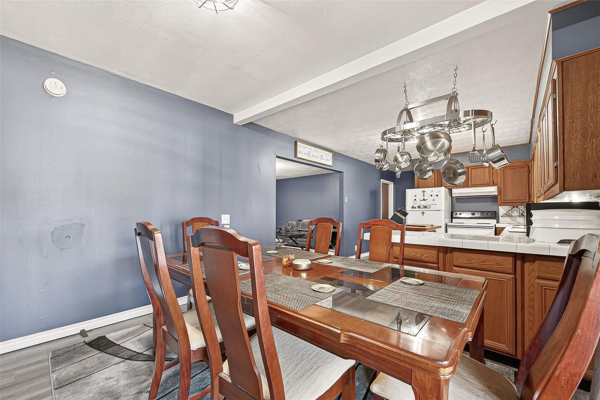 Dining room, Interior, Kitchen, Tile Countertops, Wood Texture Flooring