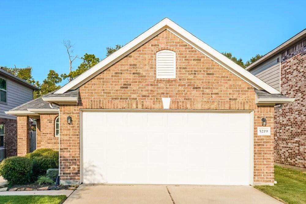 Attached, Exterior, Facade, Brick Facade, Brick Traditional