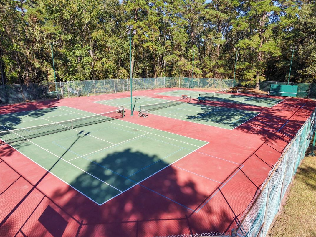Exterior, Tennis Courts