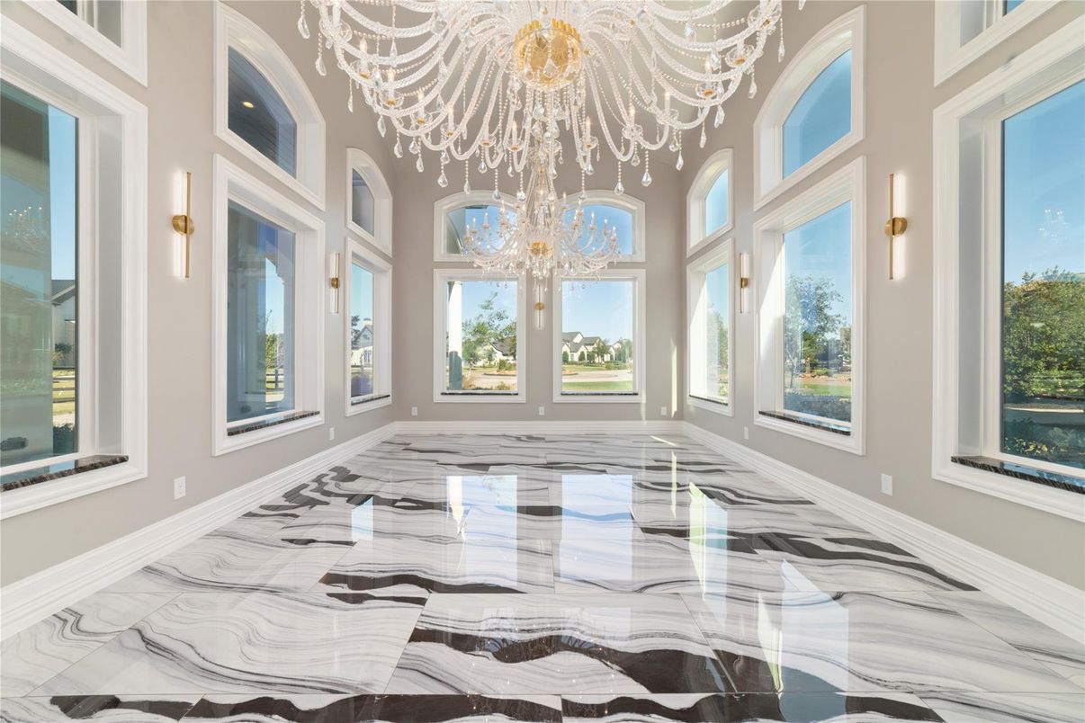 Chandelier, Interior