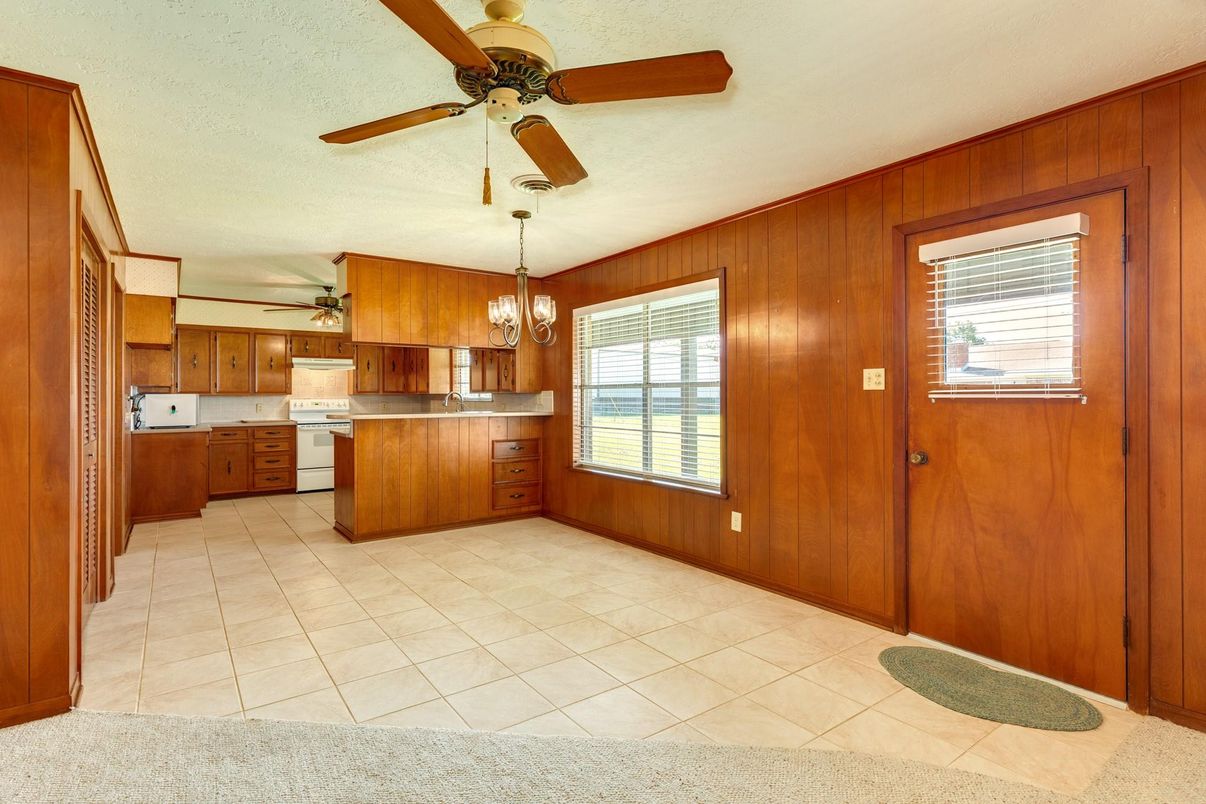 Chandelier, Interior, Kitchen, Wooden Walls