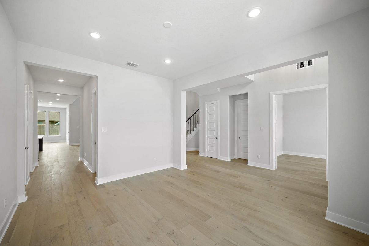 Empty room, Interior, Recessed Lighting, Wood Texture Flooring