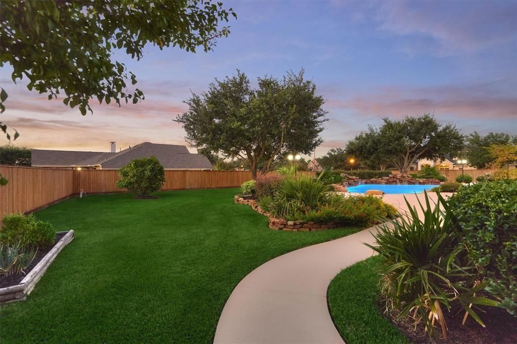 Backyard, Exterior, Pool