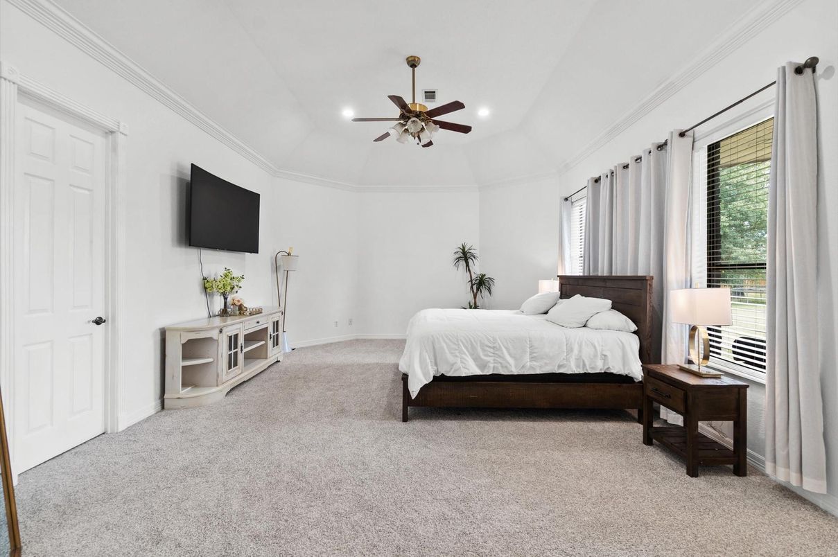 Bedroom, Interior, Recessed Lighting