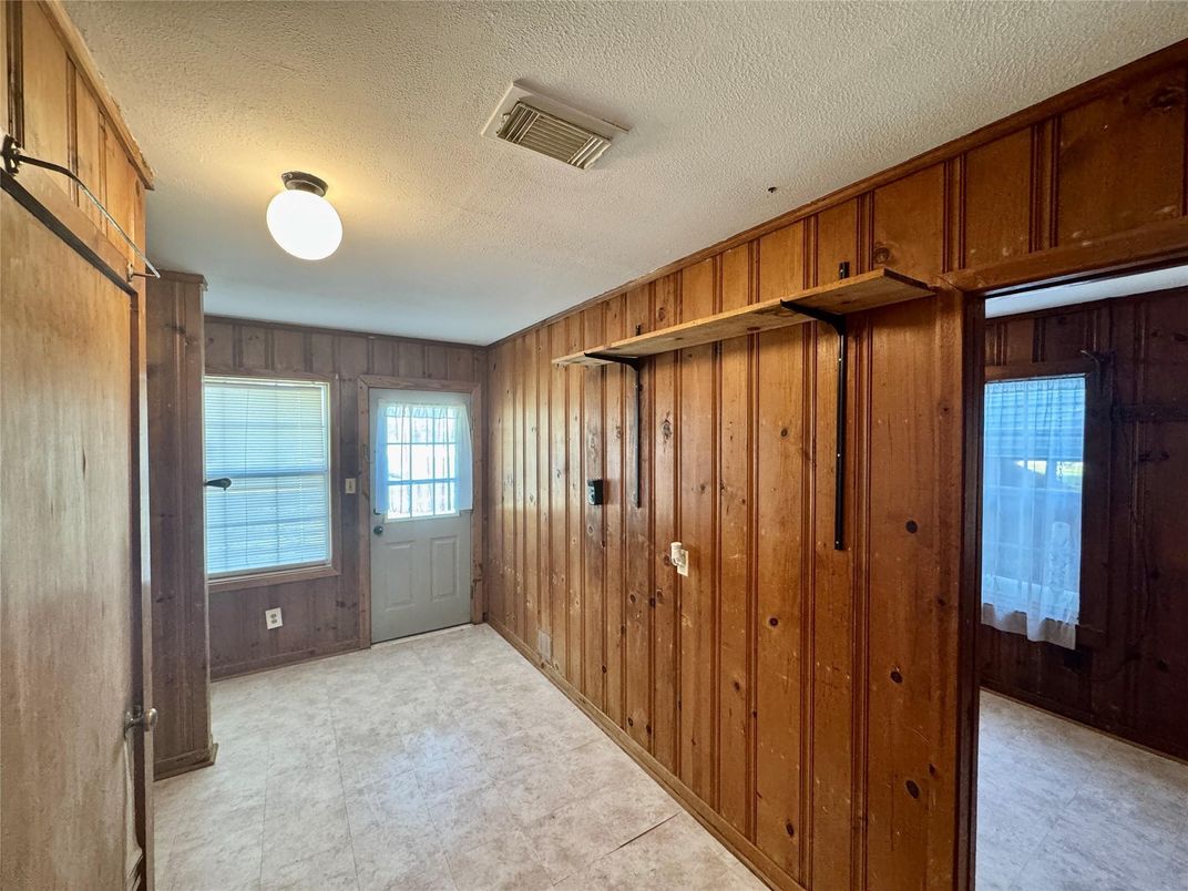 Empty room, Interior, Wooden Walls
