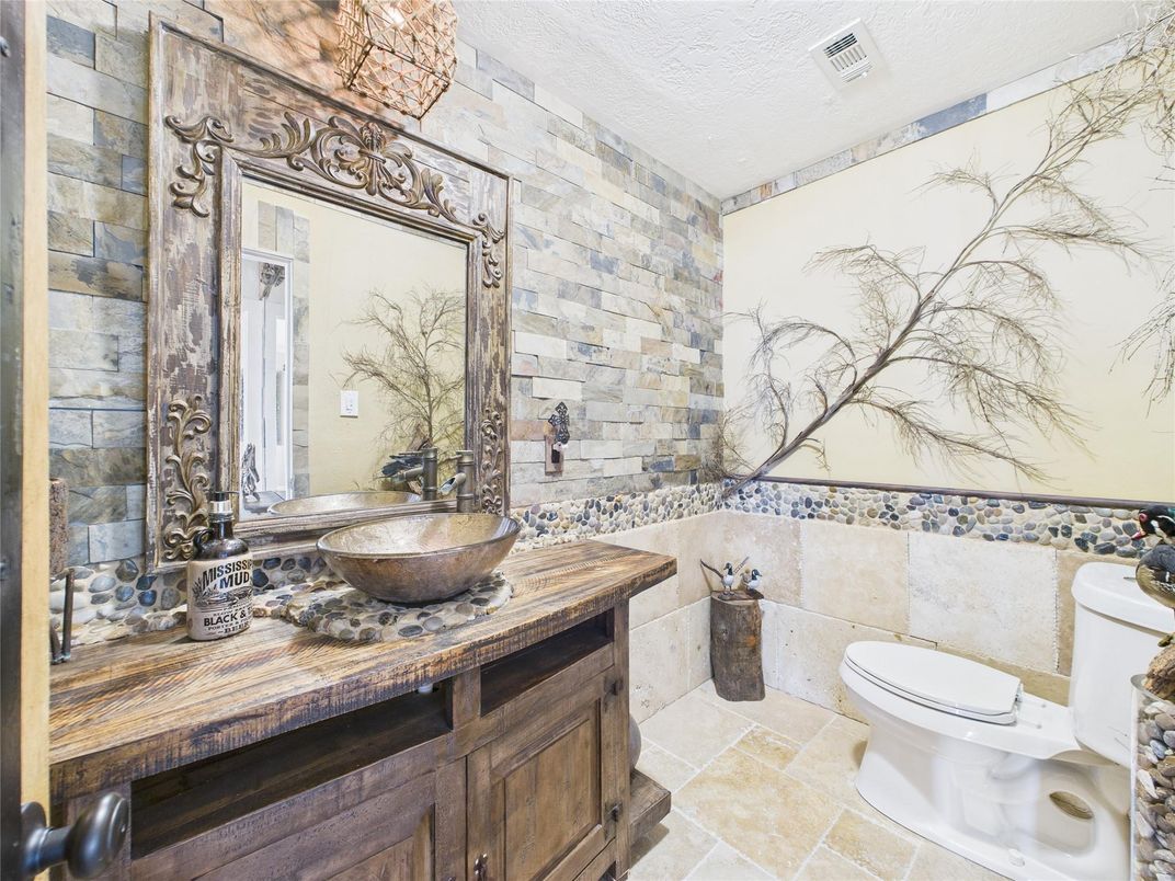 Bathroom, Interior, Stone Walls