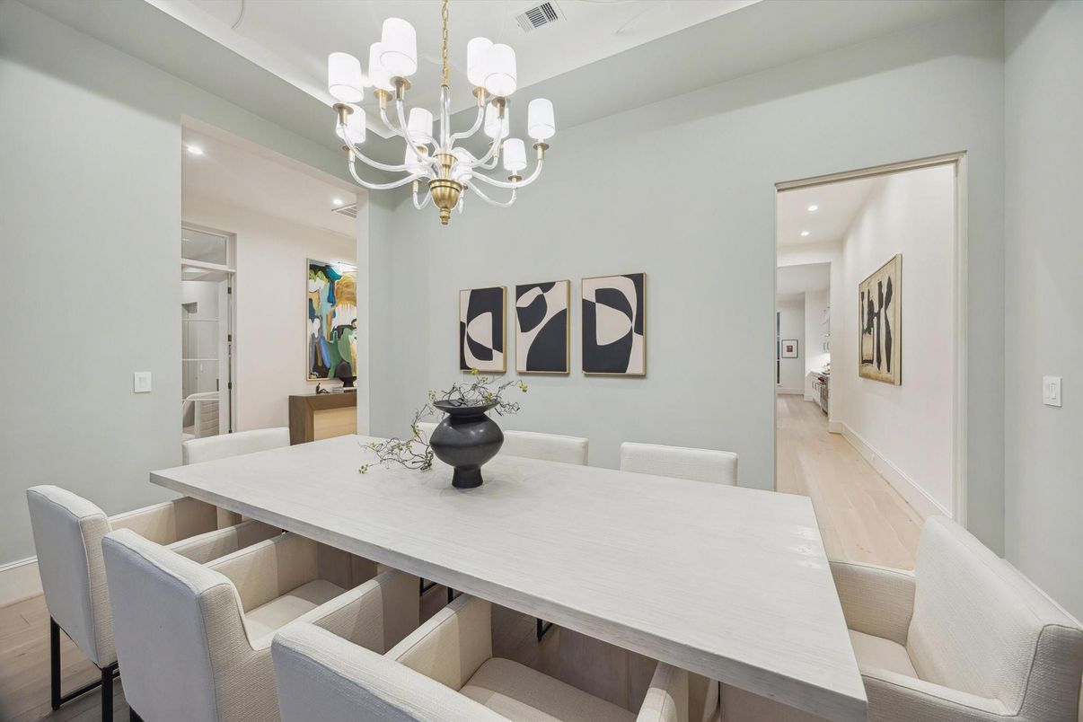 Chandelier, Dining room, Interior, Recessed Lighting, Wood Texture Flooring