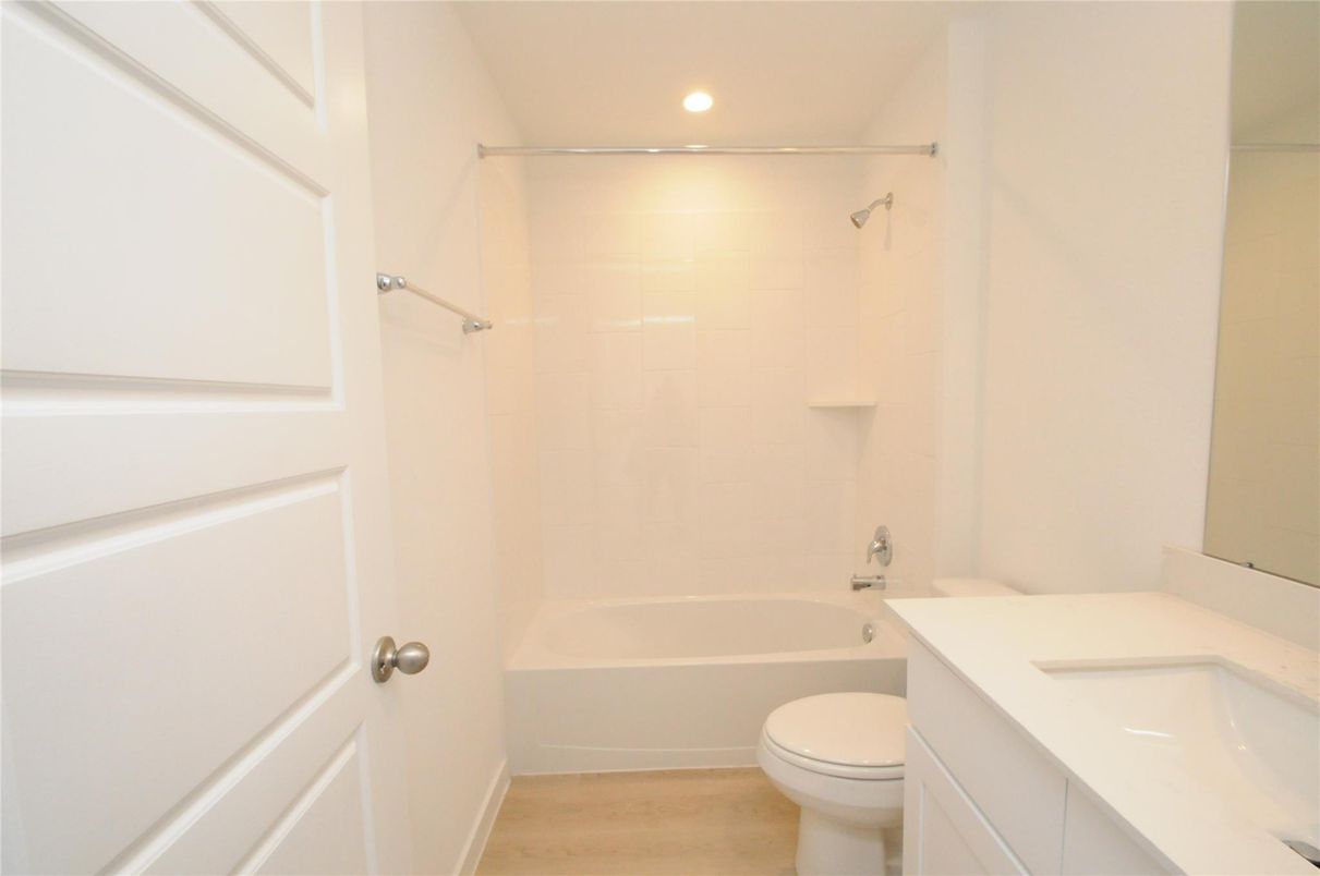 Bathroom, Interior, Recessed Lighting, Wood Texture Flooring