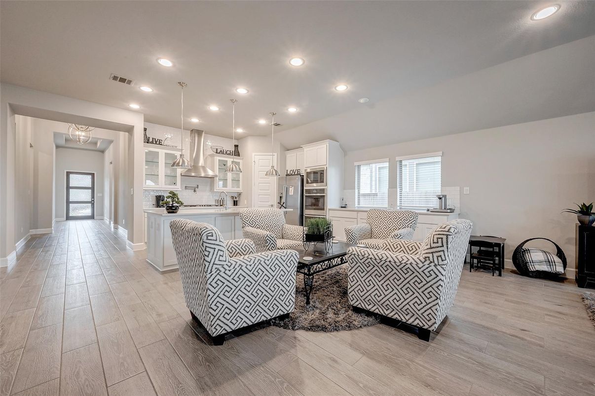 Interior, Kitchen, Living room, Pendant Lights, Recessed Lighting, Stainless Steel Appliances, Wood Texture Flooring