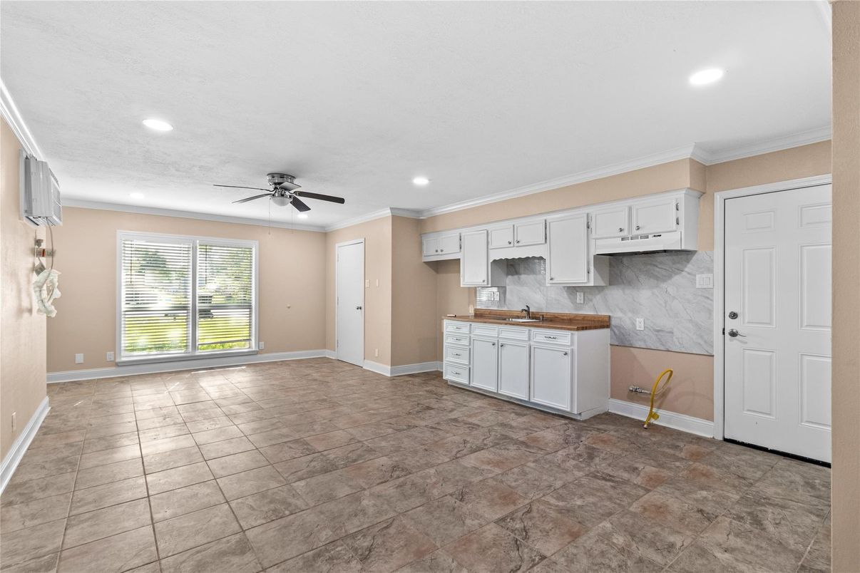 Interior, Kitchen, Recessed Lighting