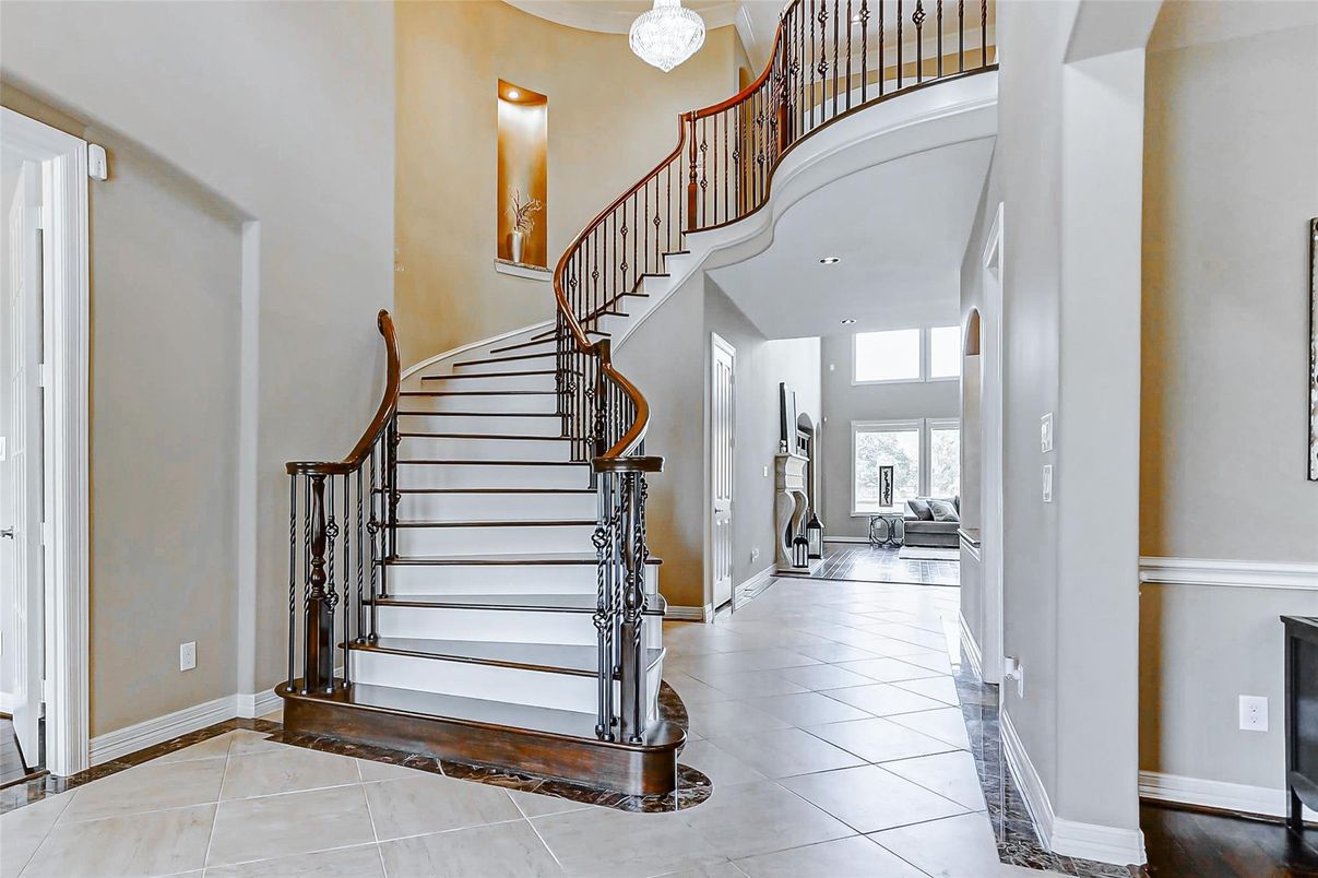 Chandelier, Interior, Recessed Lighting