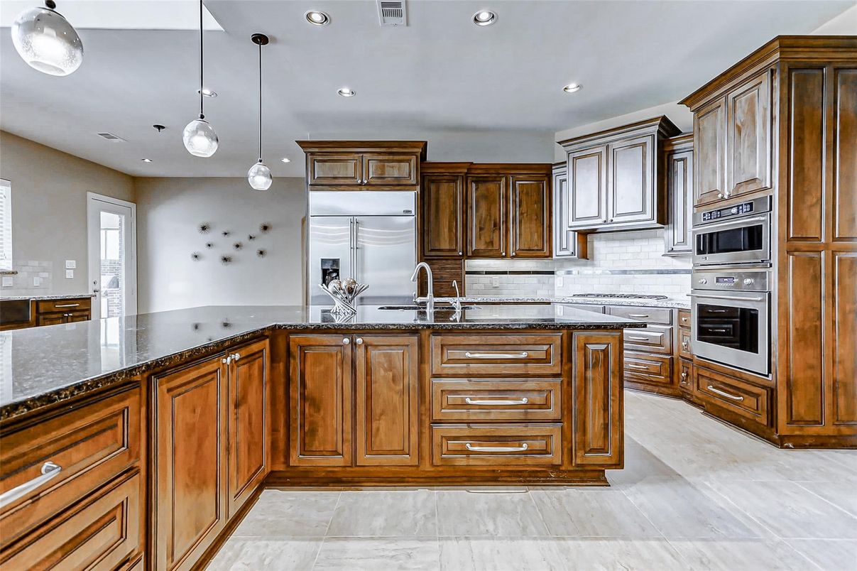Interior, Kitchen, Pendant Lights, Recessed Lighting