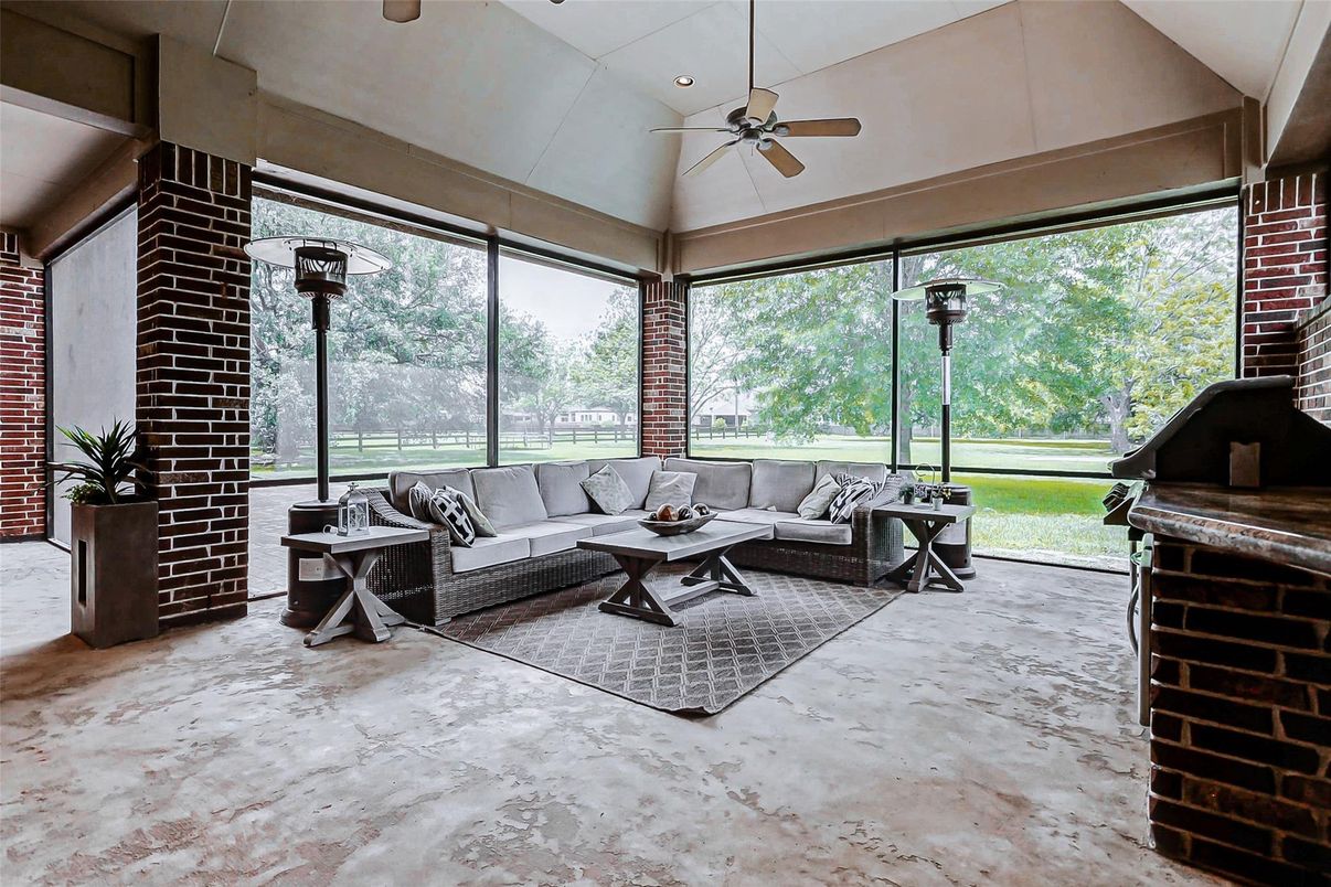 Interior, Living room, Stone Walls, Sun Room