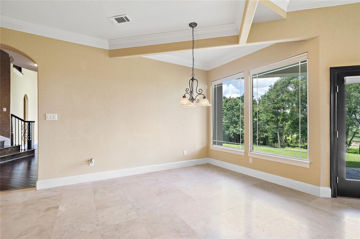 Chandelier, Empty room, Interior, Pendant Lights