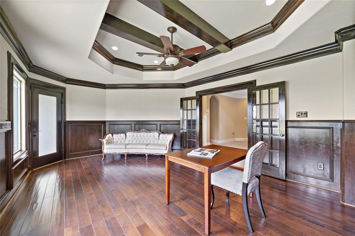 Bedroom, Home Office, Interior, Recessed Lighting, Wood Texture Flooring