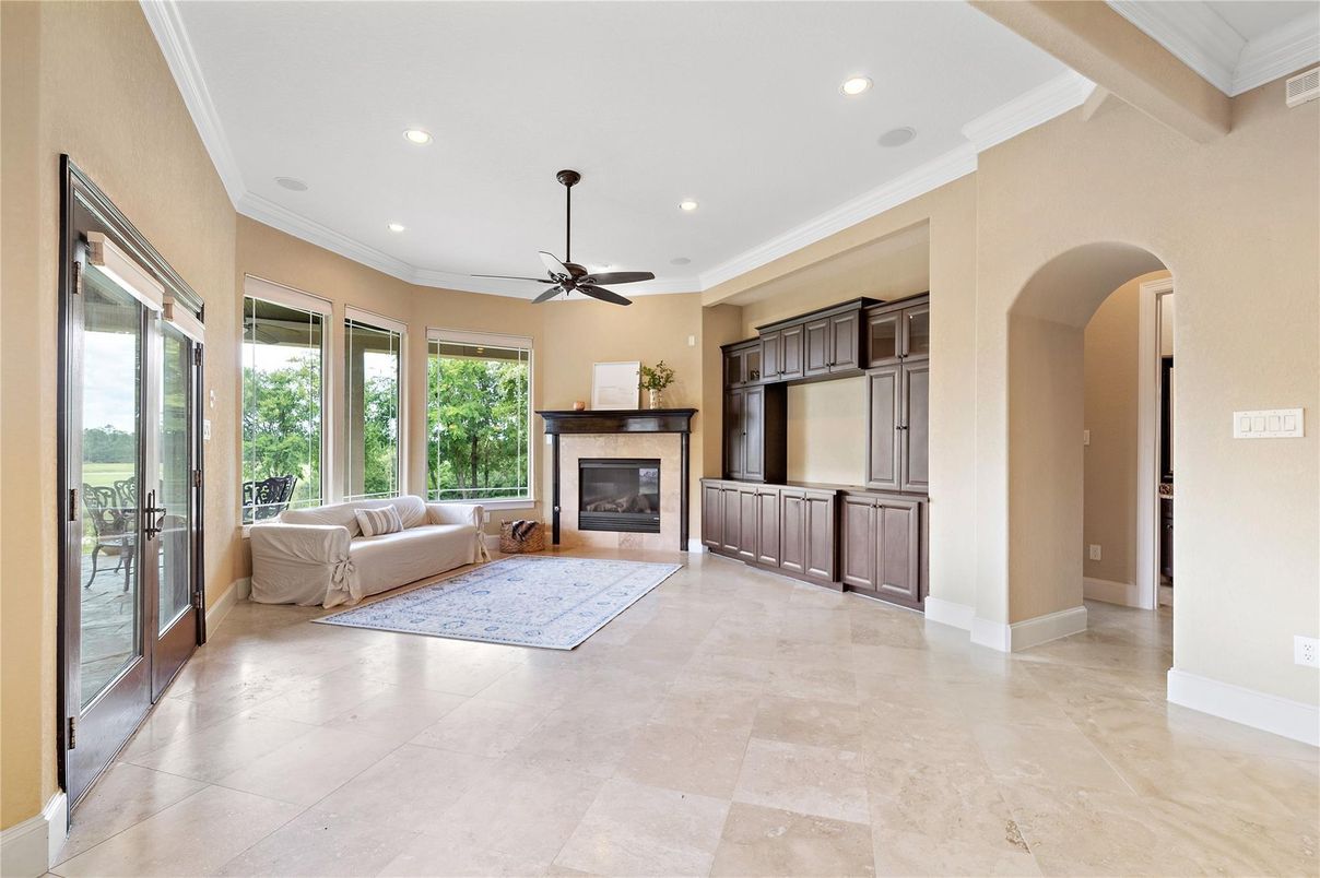 Fireplace, Interior, Living room, Recessed Lighting