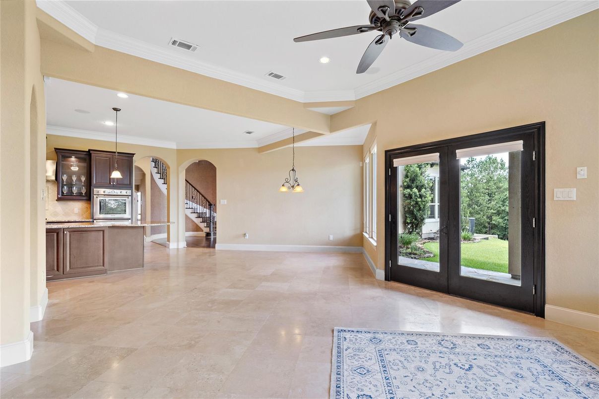 Interior, Kitchen, Pendant Lights, Recessed Lighting, Stainless Steel Appliances