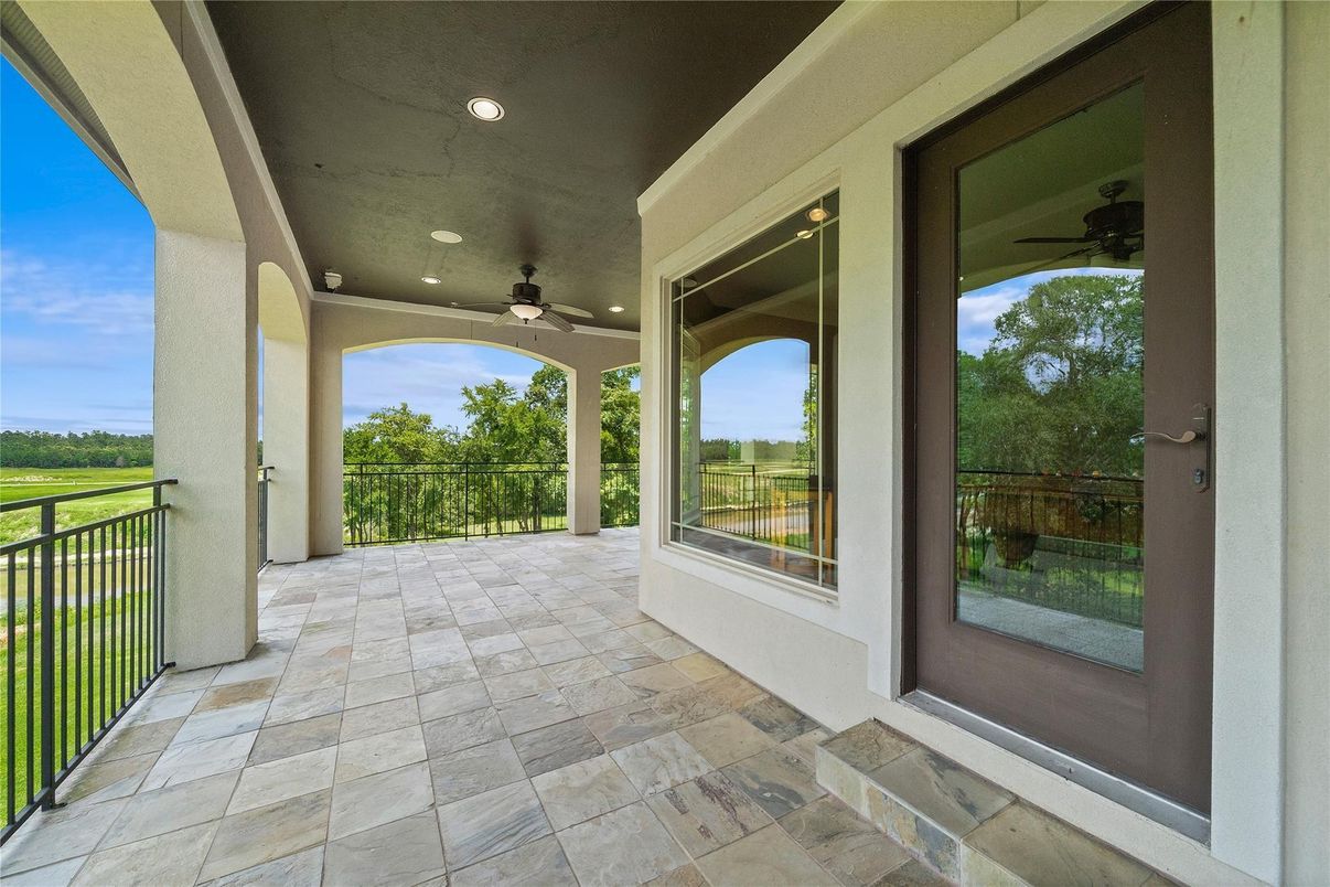 Exterior, Recessed Lighting