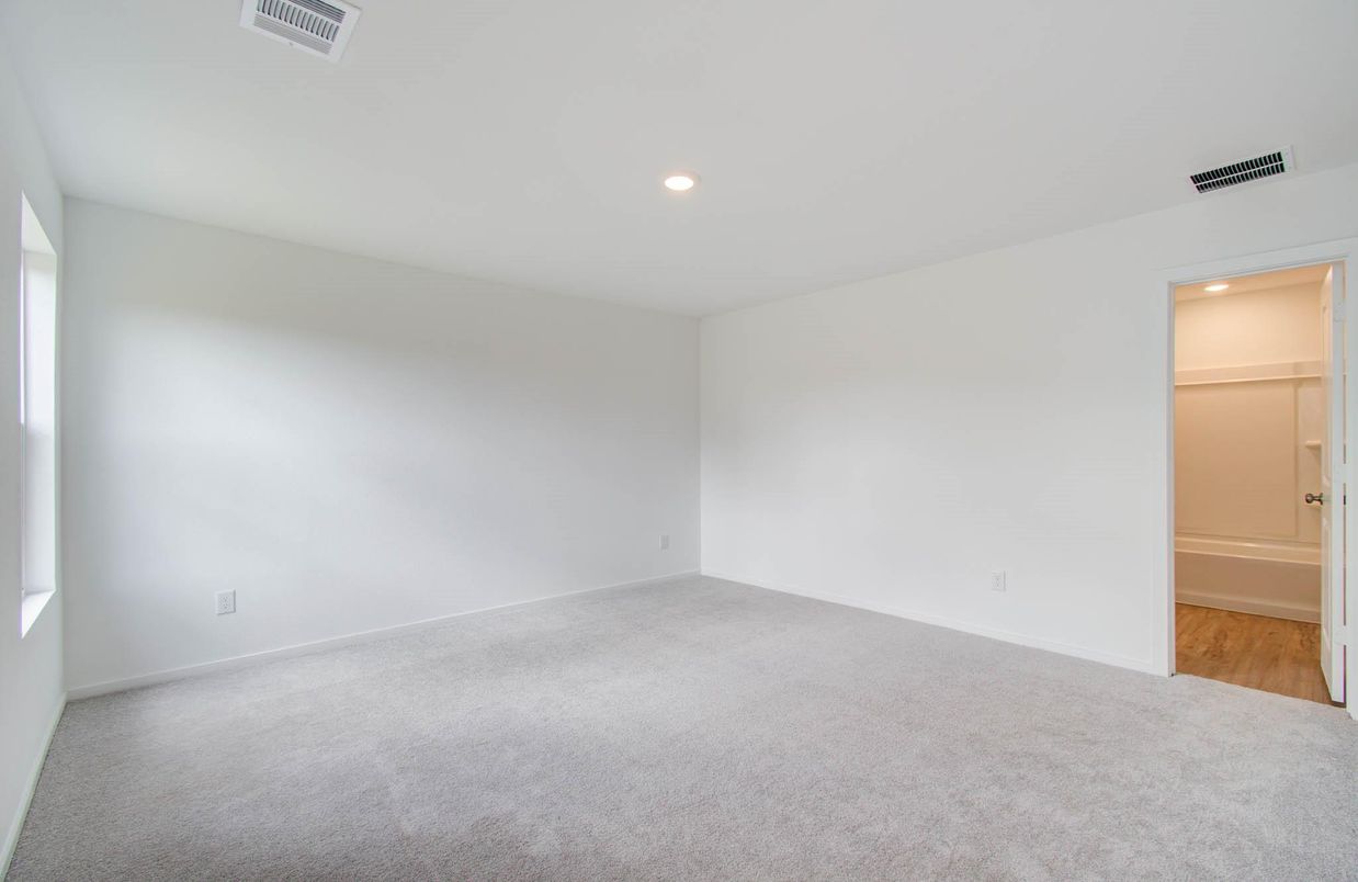 Empty room, Interior, Recessed Lighting