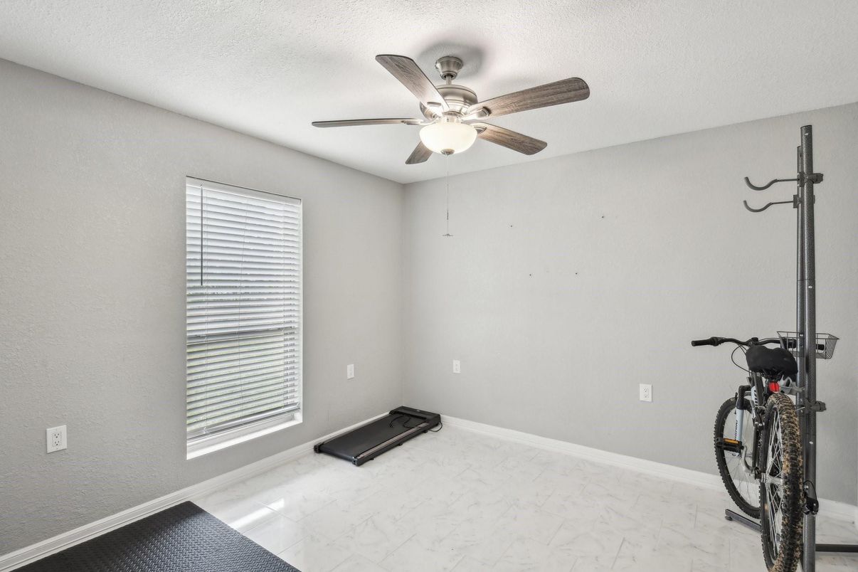 Fitness Equipment, Interior, Marble