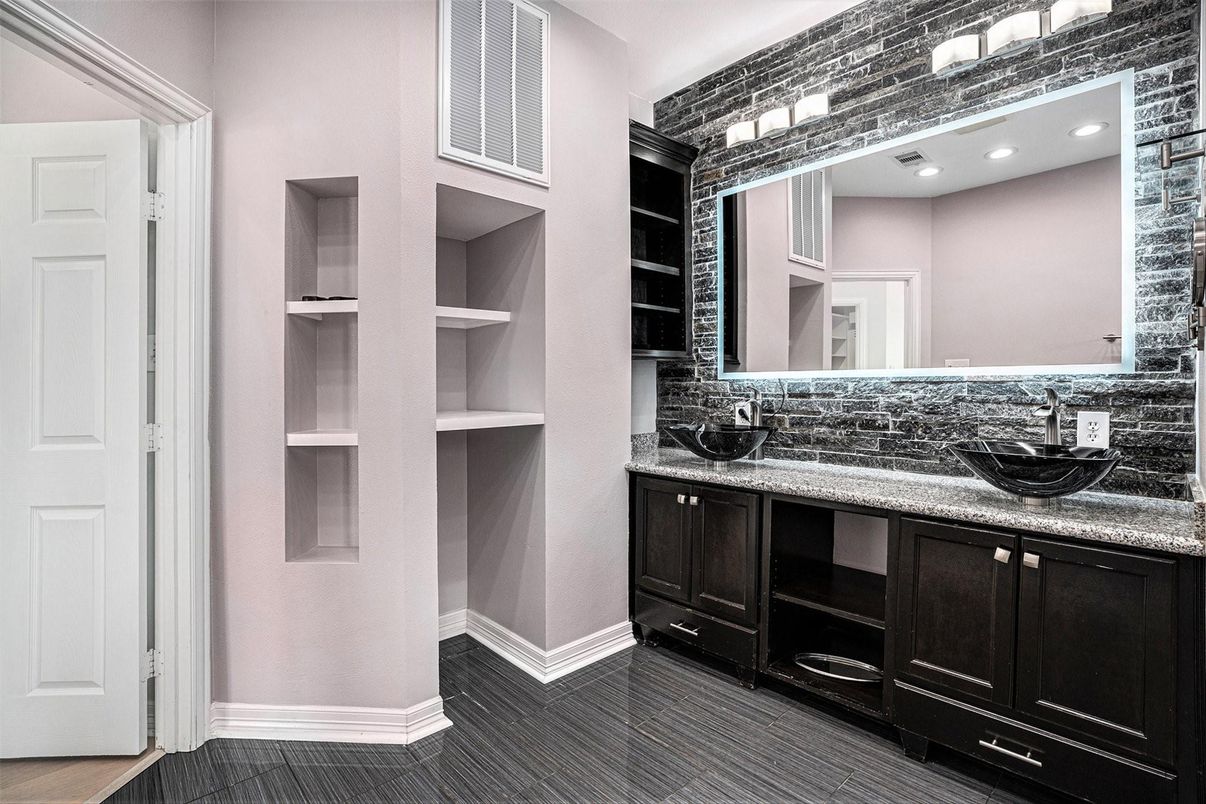 Bathroom, Dual Sink Vanities, Interior, Recessed Lighting, Wood Texture Flooring