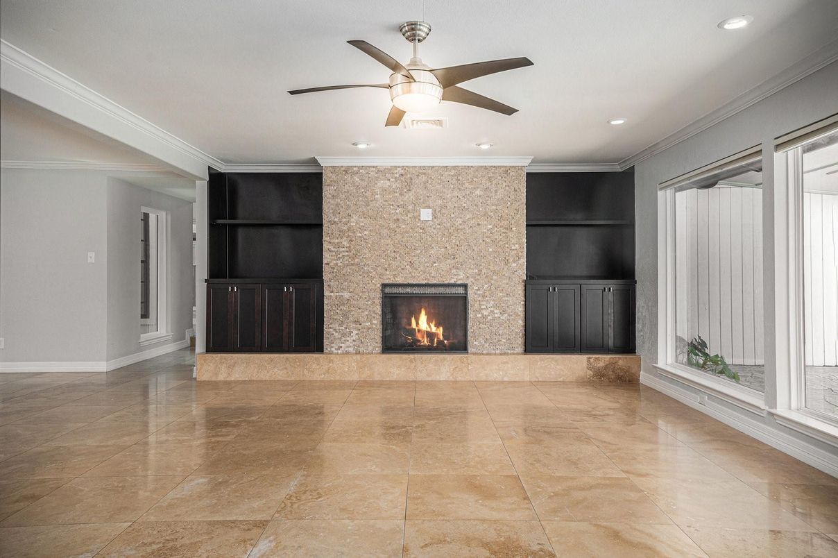 Fireplace, Interior, Recessed Lighting
