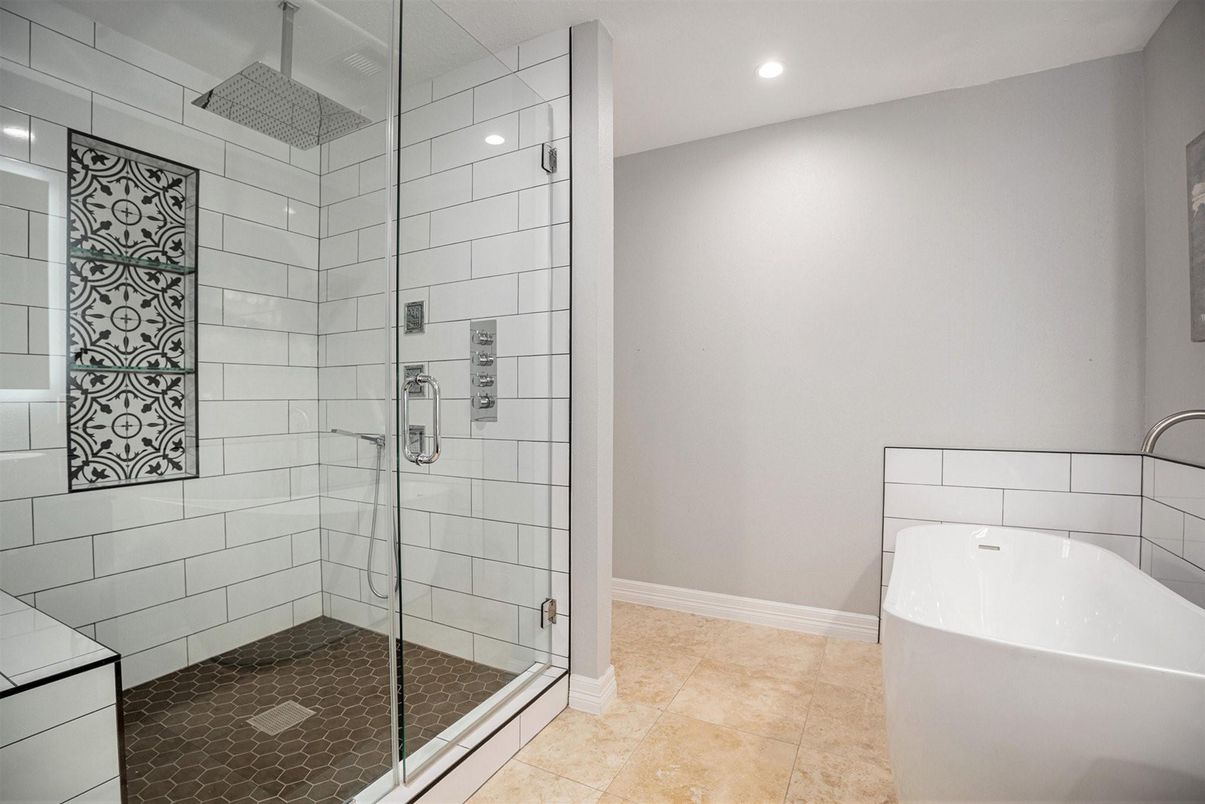 Bathroom, Free Standing Baths, Glass Shower, Interior, Recessed Lighting
