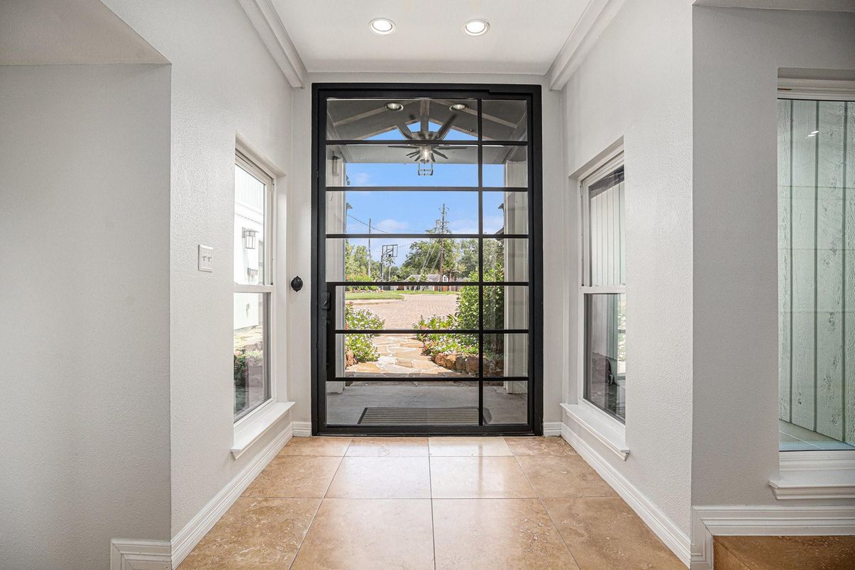 Interior, Recessed Lighting