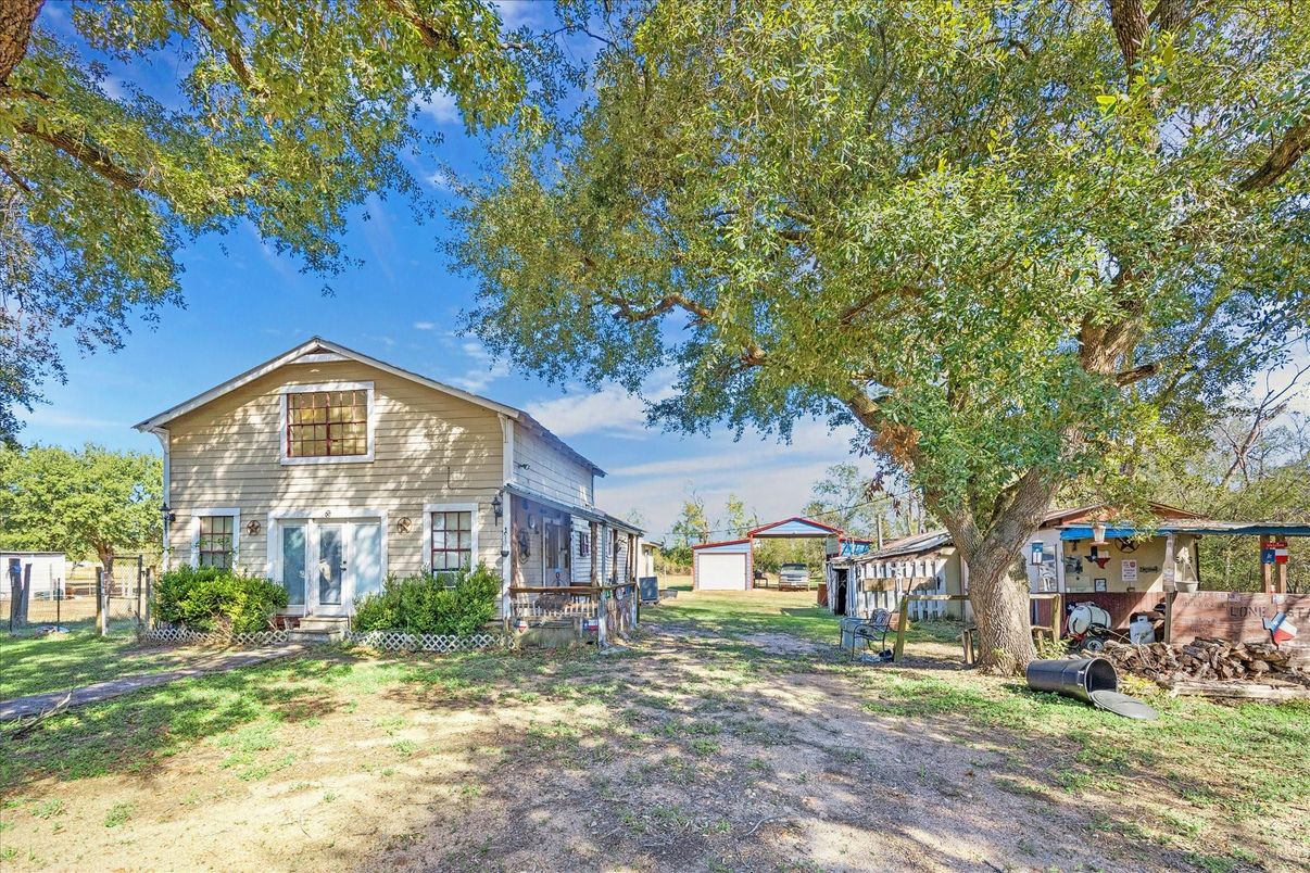 Backyard, Exterior, Playground