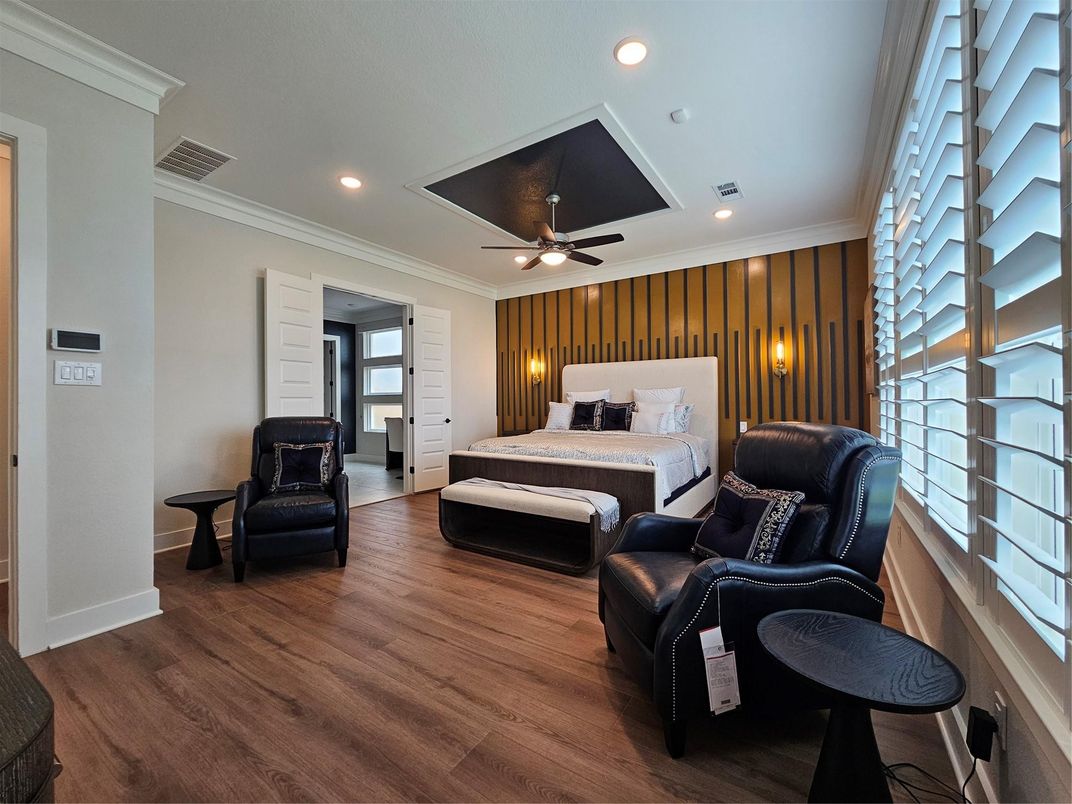 Bedroom, Interior, Recessed Lighting, Wood Texture Flooring