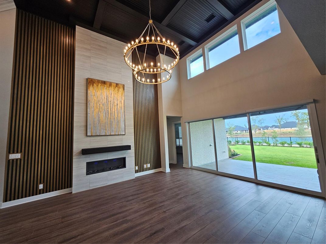 Chandelier, Fireplace, Interior, Pendant Lights, Wood Texture Flooring