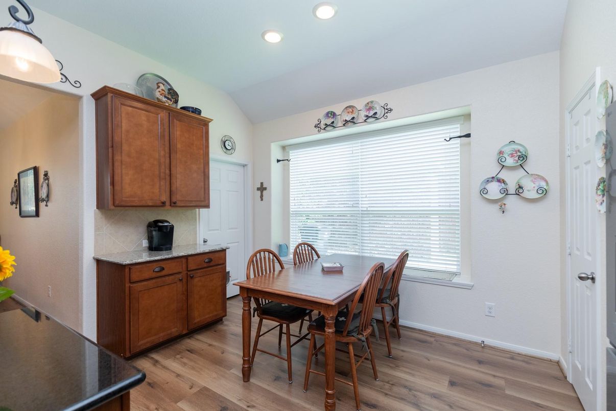 Dining room, Interior, Recessed Lighting, Wood Texture Flooring