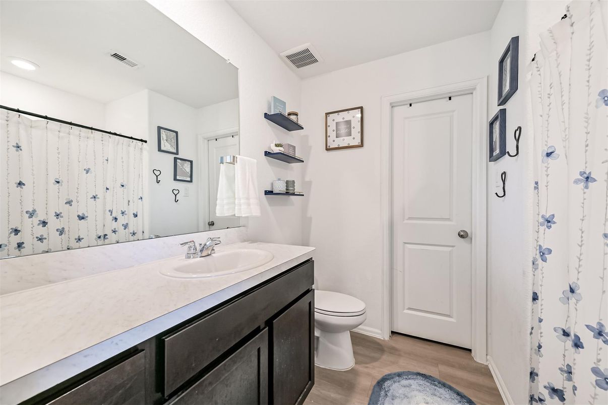 Bathroom, Interior, Recessed Lighting, Wood Texture Flooring