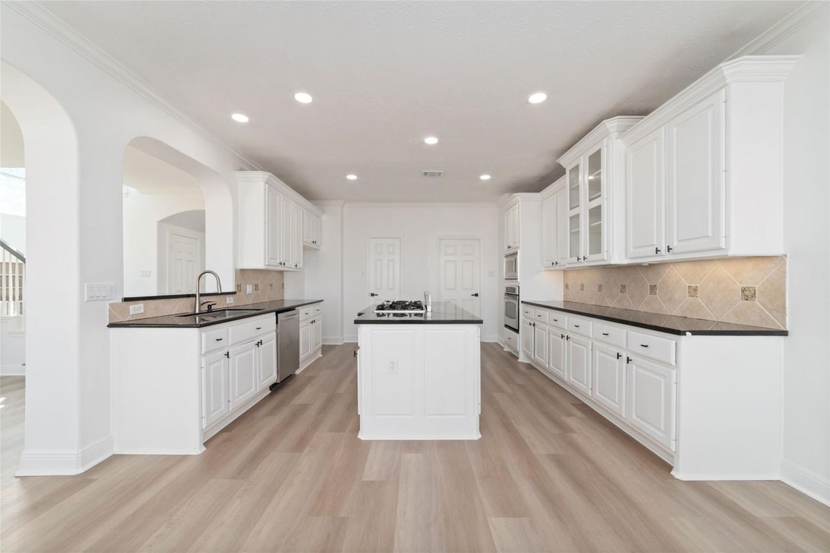 Interior, Kitchen, Recessed Lighting, Wood Texture Flooring