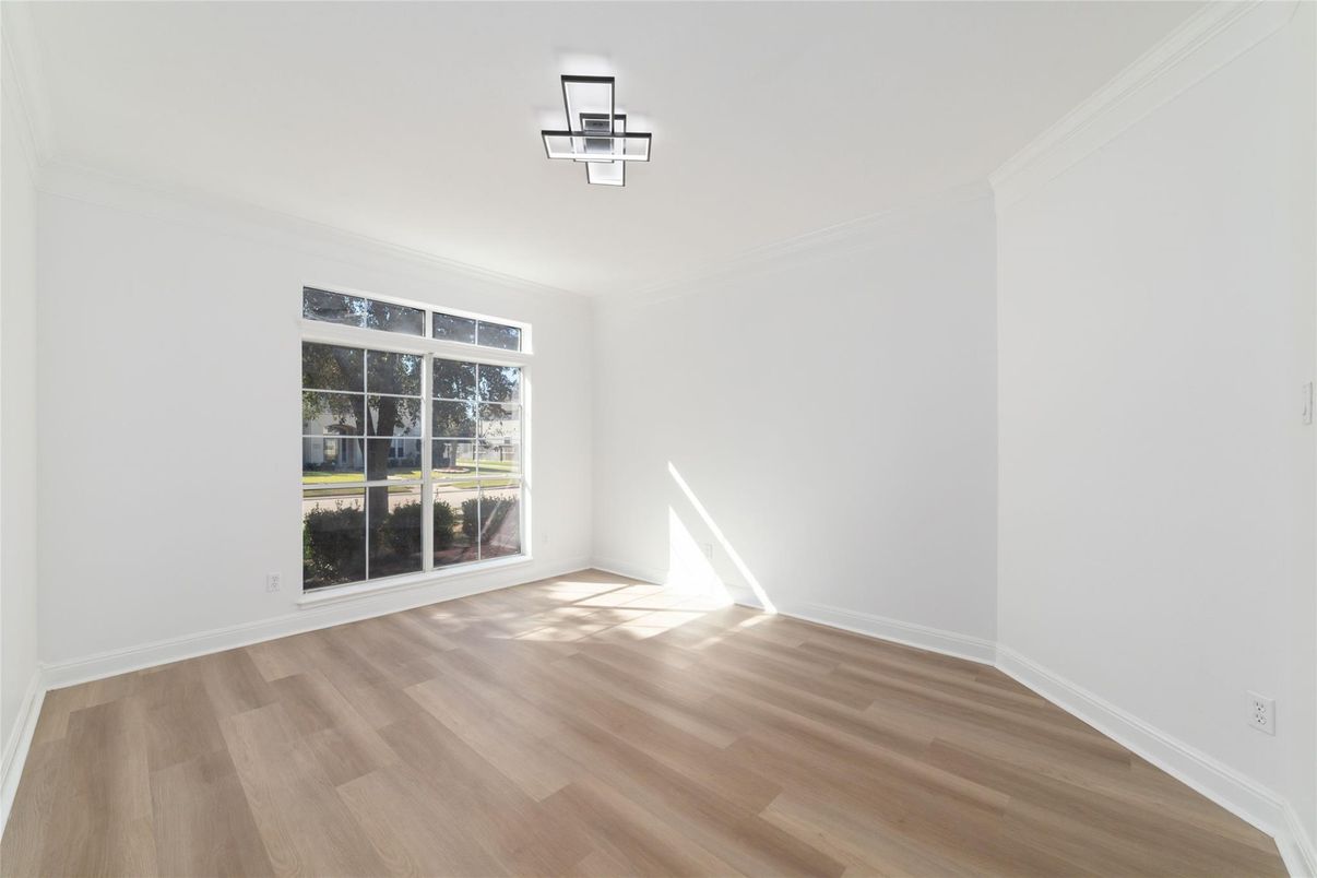 Empty room, Interior, Pendant Lights, Wood Texture Flooring