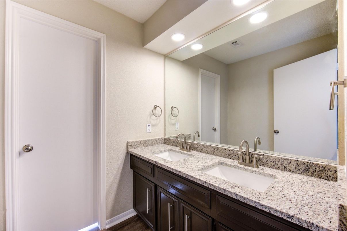 Bathroom, Dual Sink Vanities, Interior, Recessed Lighting, Wood Texture Flooring