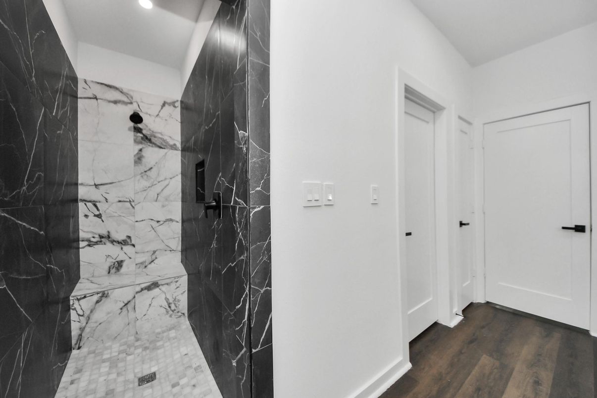 Bathroom, Interior, Marble Walls, Recessed Lighting, Wood Texture Flooring