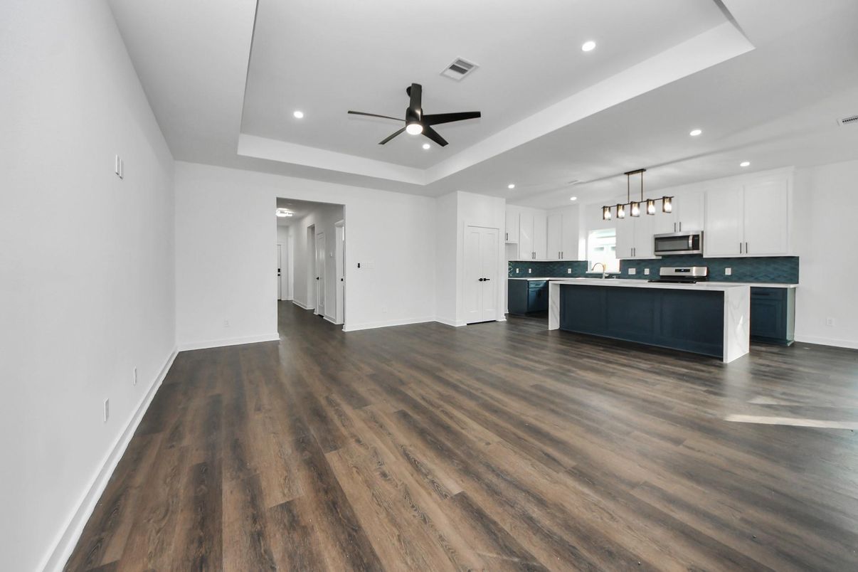 Interior, Kitchen, Pendant Lights, Recessed Lighting, Wood Texture Flooring