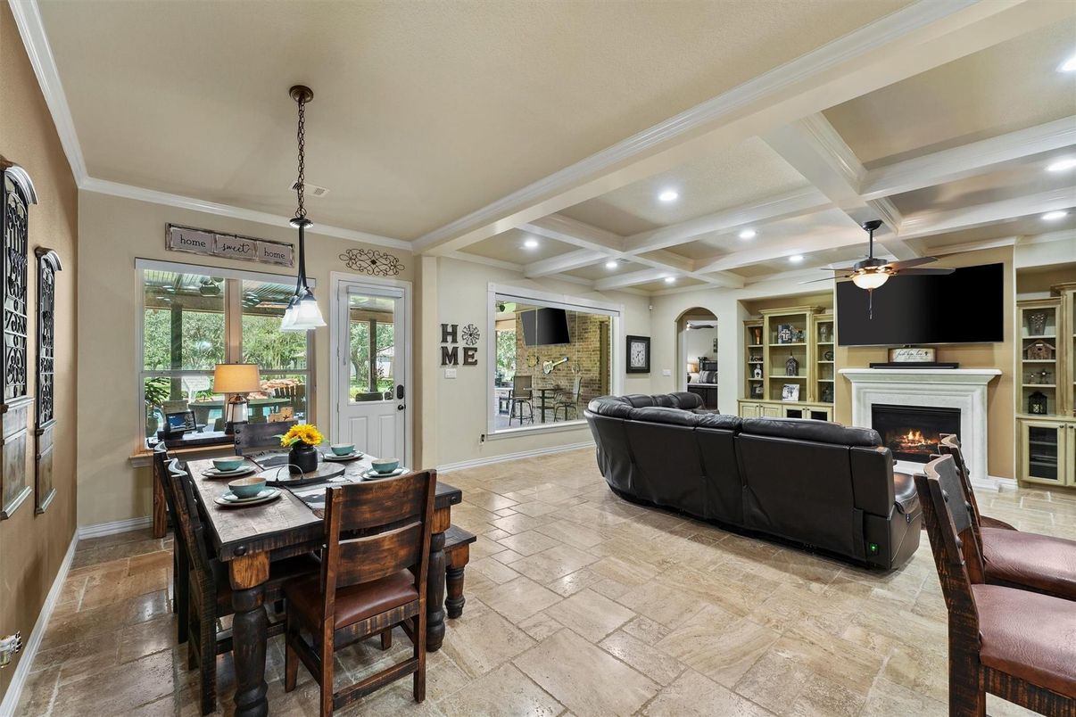 Dining room, Fireplace, Interior, Living room, Pendant Lights, Recessed Lighting