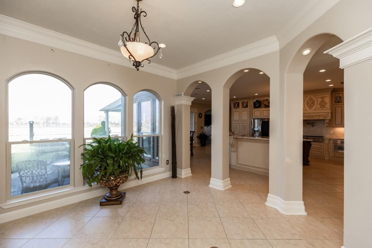 Interior, Kitchen, Pendant Lights, Recessed Lighting