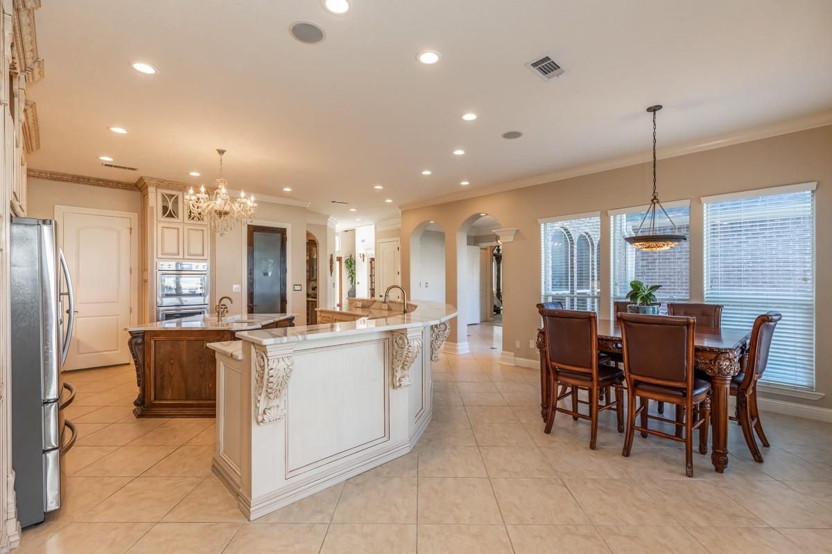 Chandelier, Dining room, Interior, Kitchen, Pendant Lights, Recessed Lighting