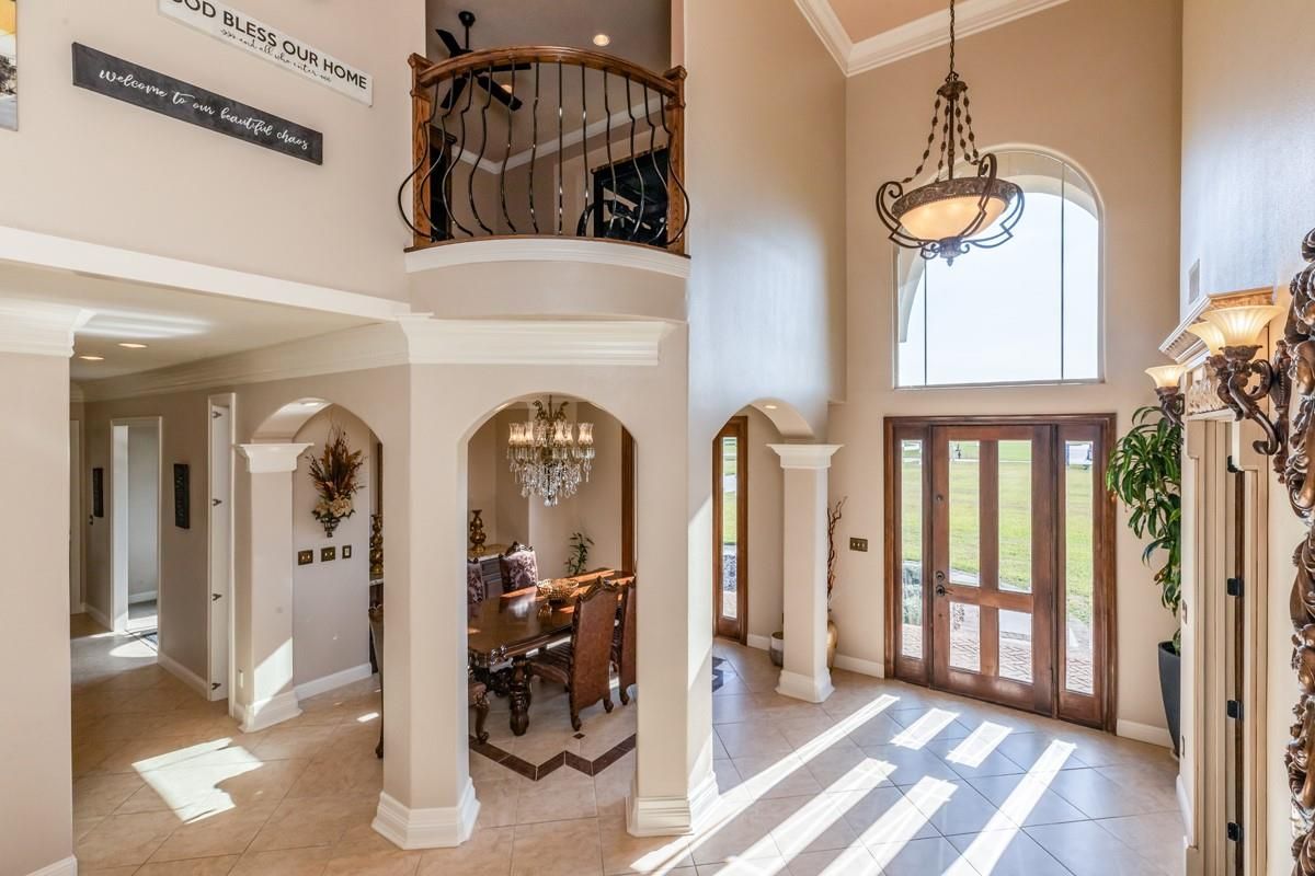 Chandelier, Dining room, Interior, Pendant Lights, Recessed Lighting