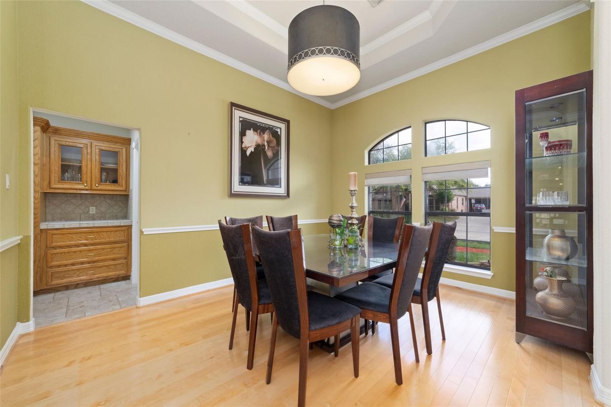 Dining room, Interior, Wood Texture Flooring