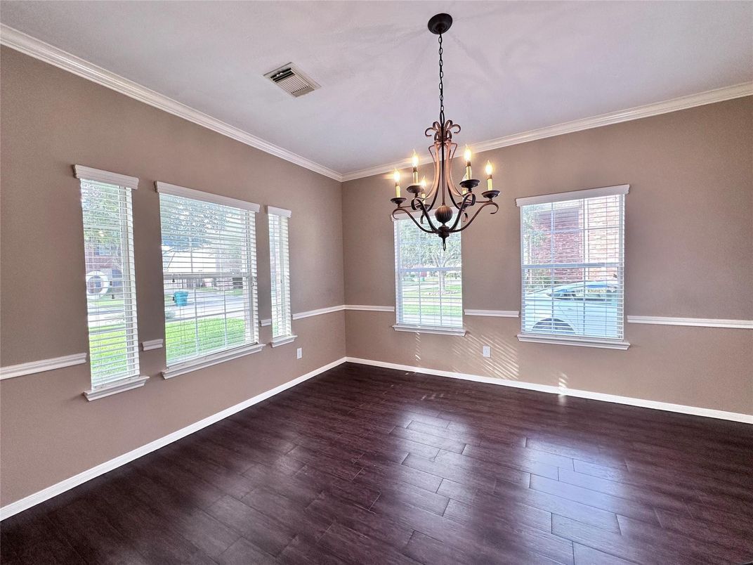 Chandelier, Empty room, Interior, Wood Texture Flooring