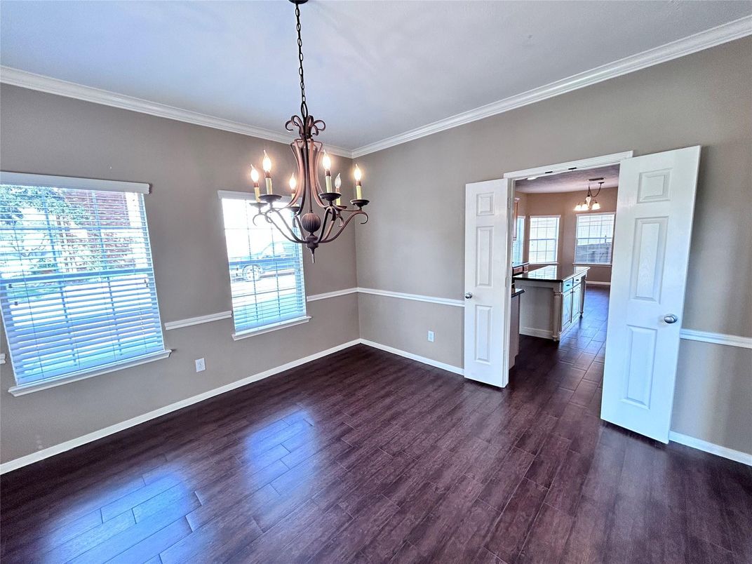 Chandelier, Empty room, Interior, Pendant Lights, Wood Texture Flooring