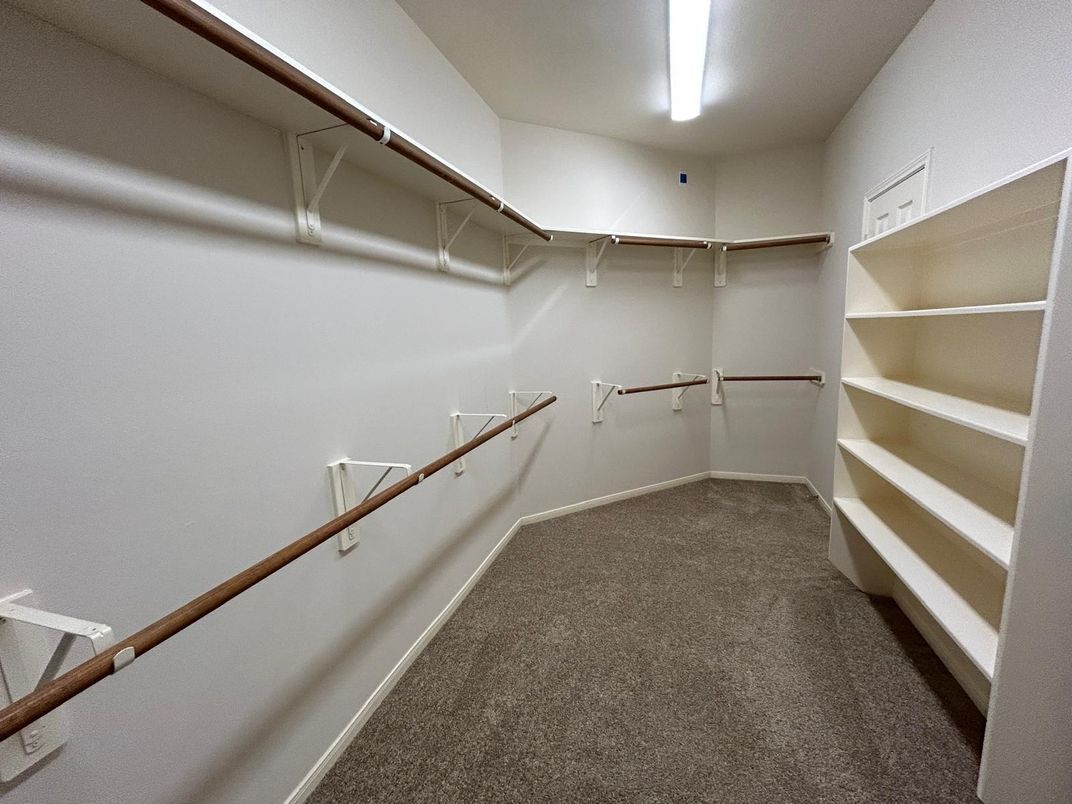 Interior, Walk-in Closets